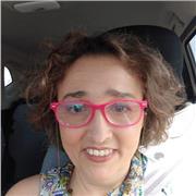 Profesora de apoyo escolar en clases para alumnos/as de primaria, secundaria y bachiller